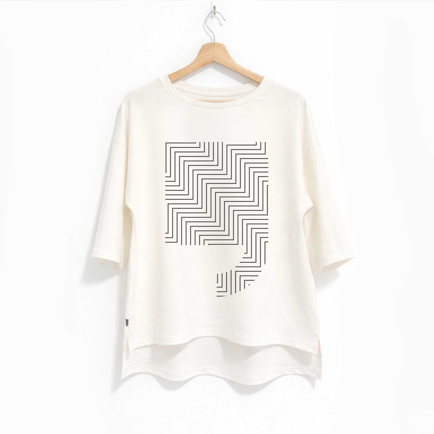 Oversized majica "Cika cak zarrez", bela